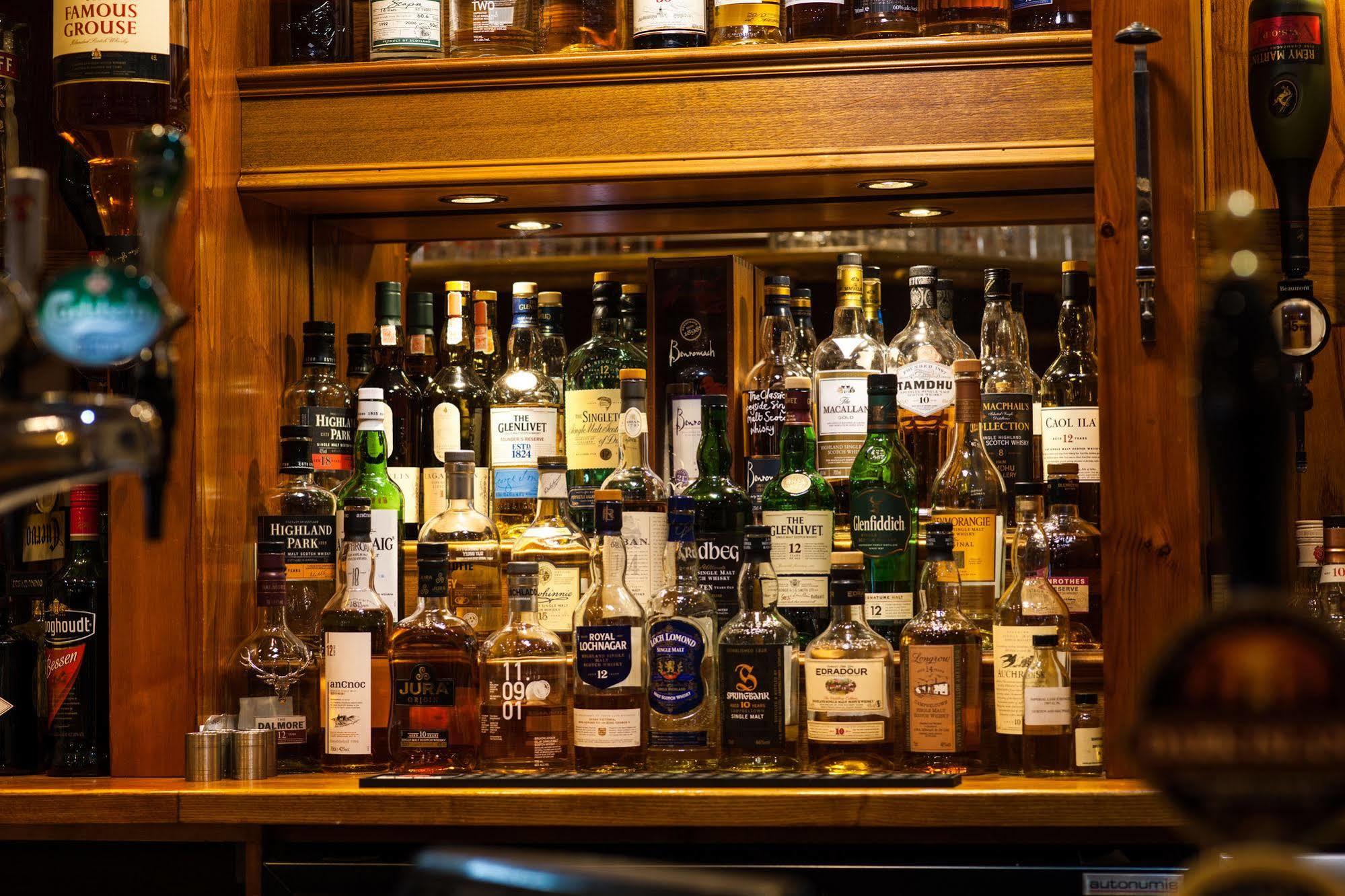 威廉堡 斯特隆罗斯特旅馆酒店 外观 照片